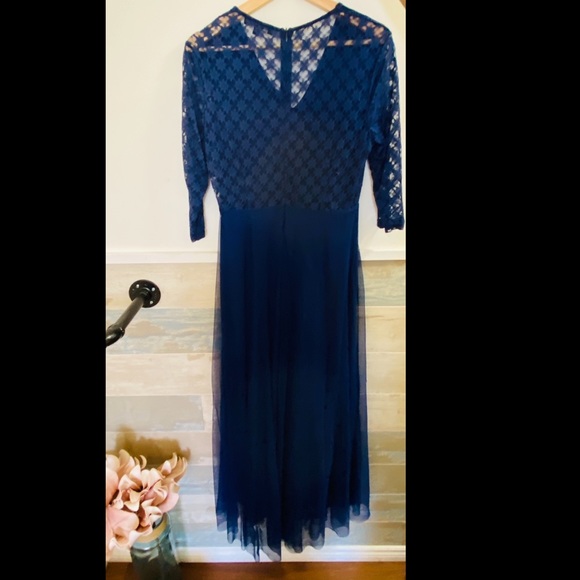 Fortric Maxi Dress - Picture 5 of 8